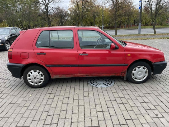 Volkswagen Golf III купить в Могилеве