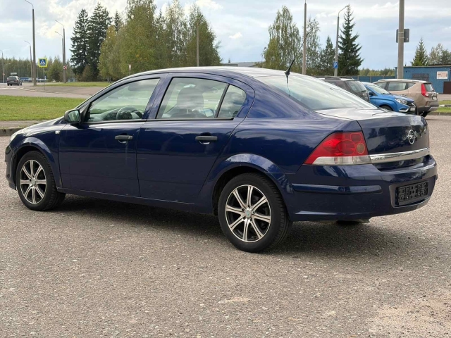 Opel Astra купить в Могилеве