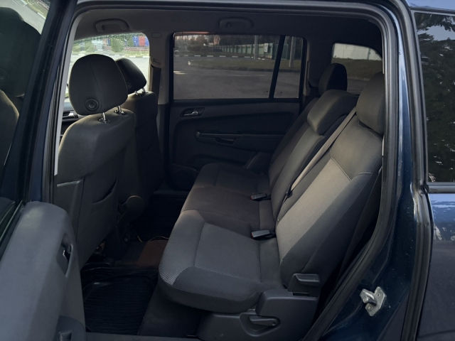 Opel Zafira купить в Могилеве