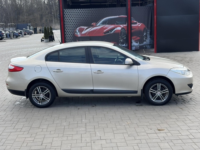 Renault Fluence купить в Могилеве