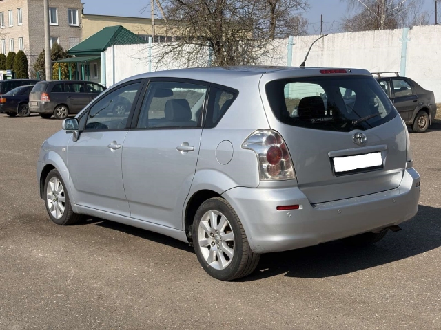 Toyota Corolla Verso купить в Могилеве