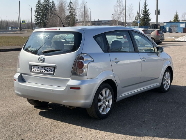 Toyota Corolla Verso купить в Могилеве