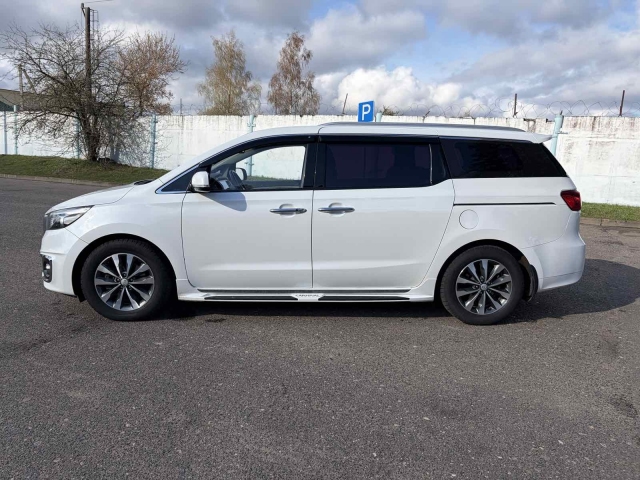 Kia Carnival III купить в Могилеве
