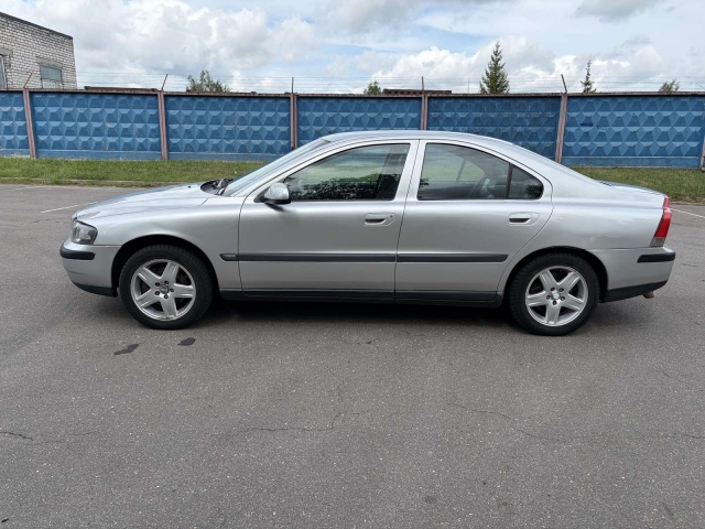 VOLVO S 60 купить в Могилеве