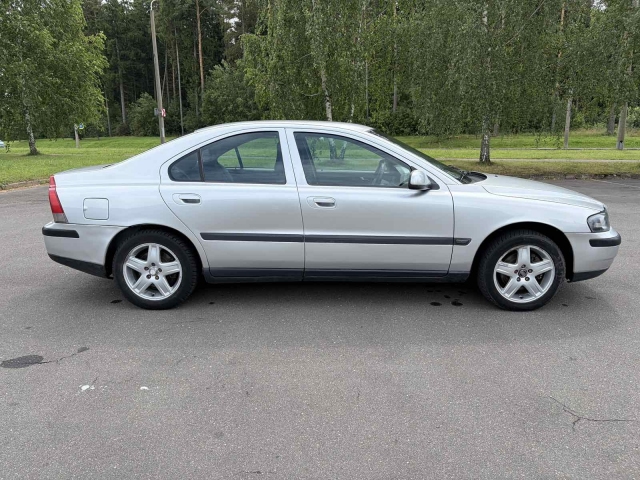 VOLVO S 60 купить в Могилеве